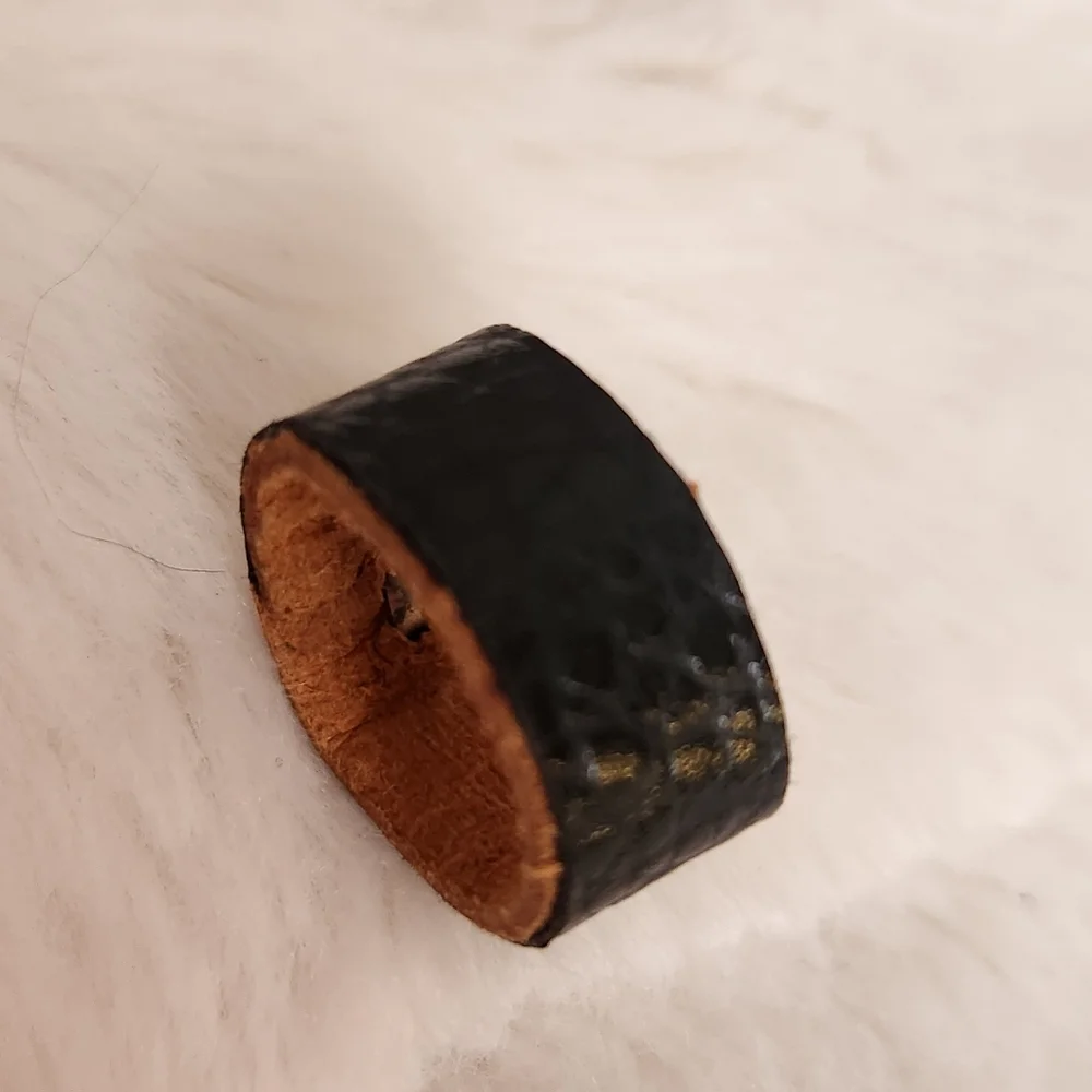 Black Leather Ring